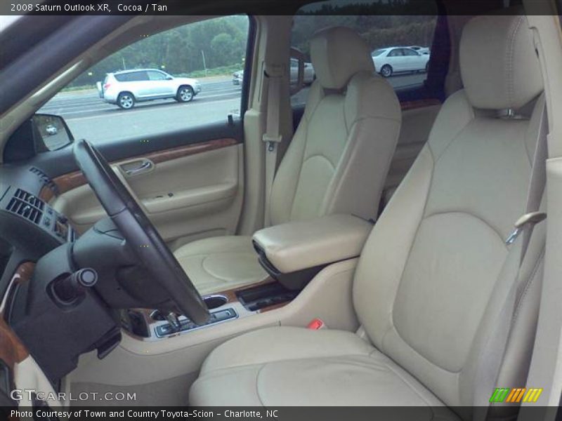 Cocoa / Tan 2008 Saturn Outlook XR