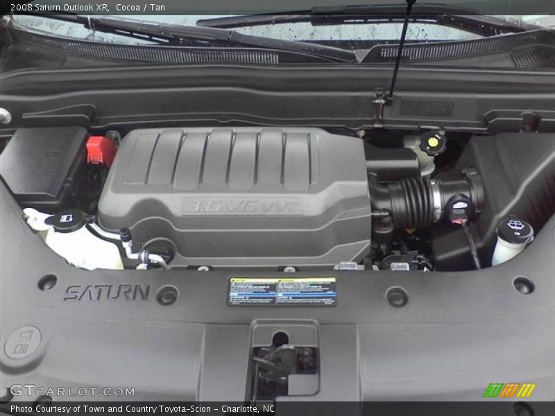 Cocoa / Tan 2008 Saturn Outlook XR