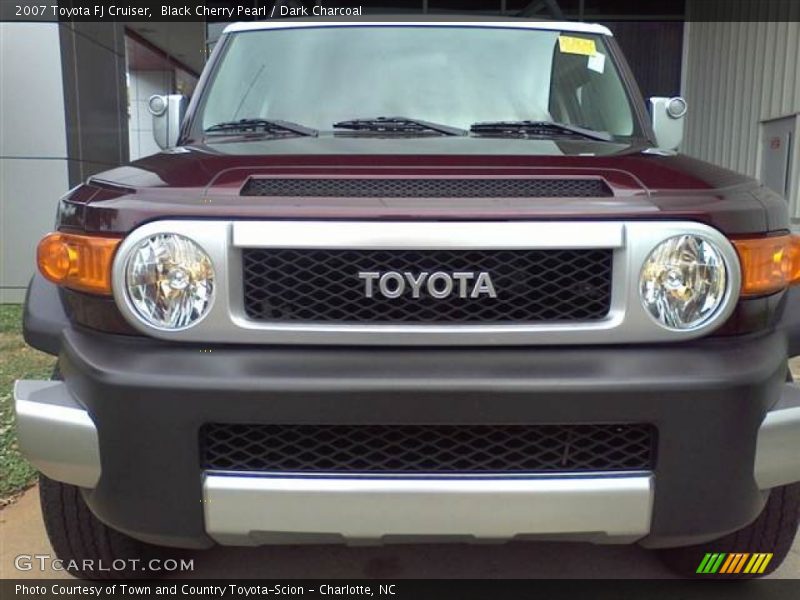 Black Cherry Pearl / Dark Charcoal 2007 Toyota FJ Cruiser
