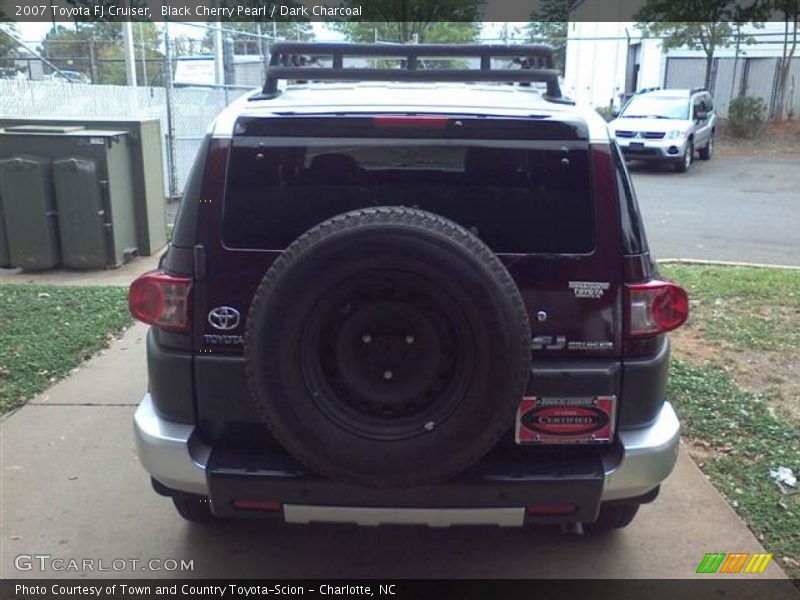 Black Cherry Pearl / Dark Charcoal 2007 Toyota FJ Cruiser