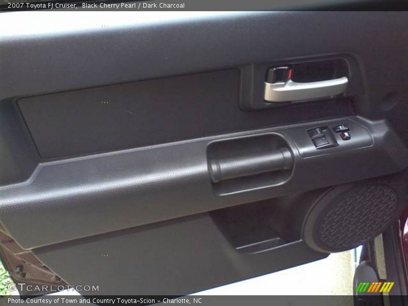 Black Cherry Pearl / Dark Charcoal 2007 Toyota FJ Cruiser