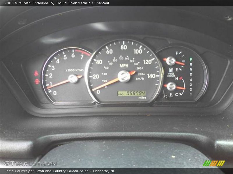 Liquid Silver Metallic / Charcoal 2006 Mitsubishi Endeavor LS