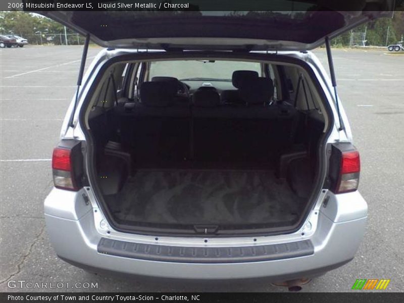 Liquid Silver Metallic / Charcoal 2006 Mitsubishi Endeavor LS