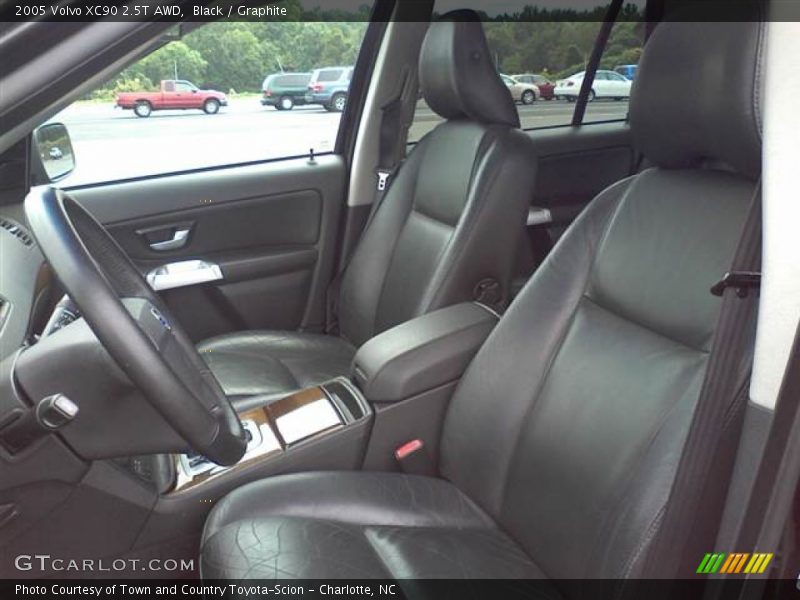  2005 XC90 2.5T AWD Graphite Interior