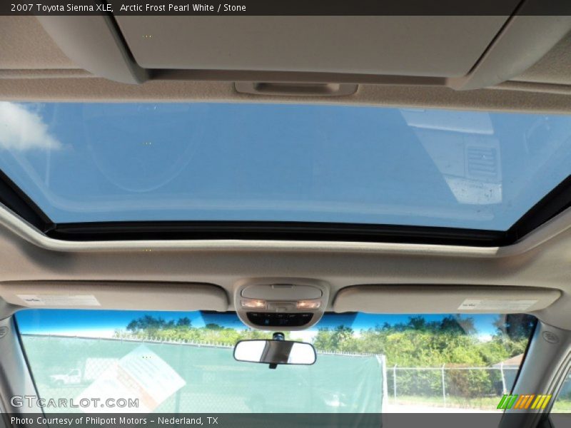 Arctic Frost Pearl White / Stone 2007 Toyota Sienna XLE