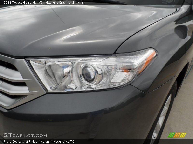 Magnetic Gray Metallic / Ash 2012 Toyota Highlander V6