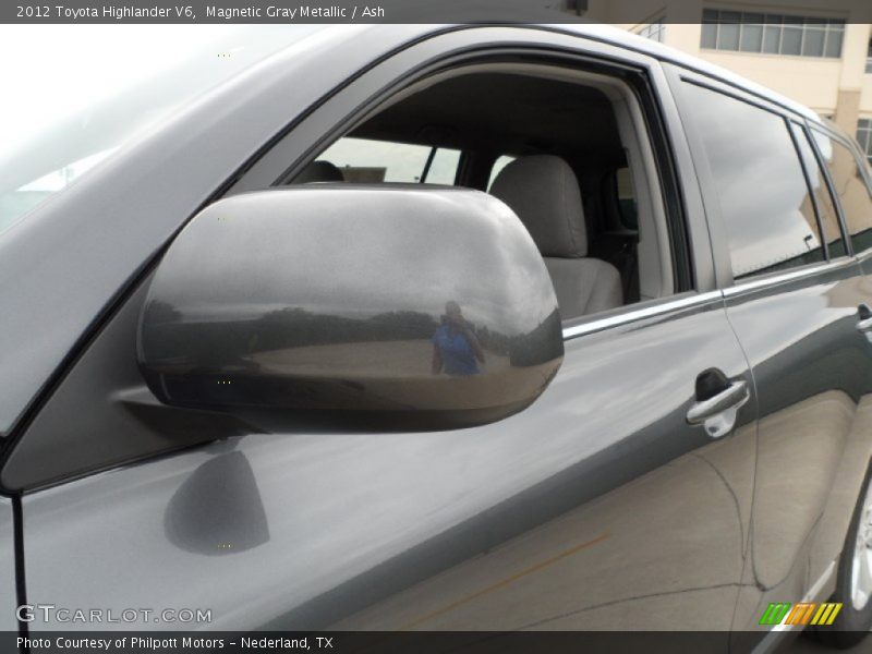 Magnetic Gray Metallic / Ash 2012 Toyota Highlander V6