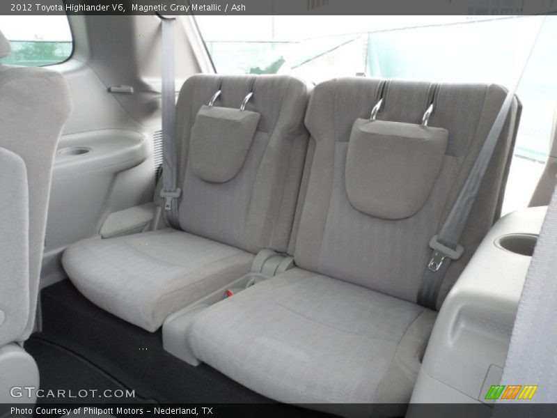  2012 Highlander V6 Ash Interior