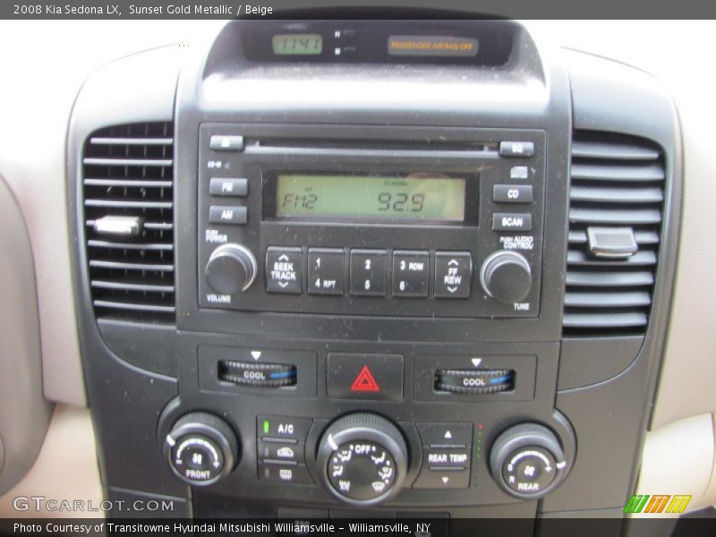 Sunset Gold Metallic / Beige 2008 Kia Sedona LX