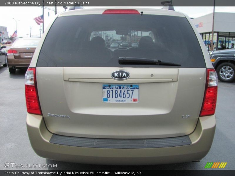 Sunset Gold Metallic / Beige 2008 Kia Sedona LX