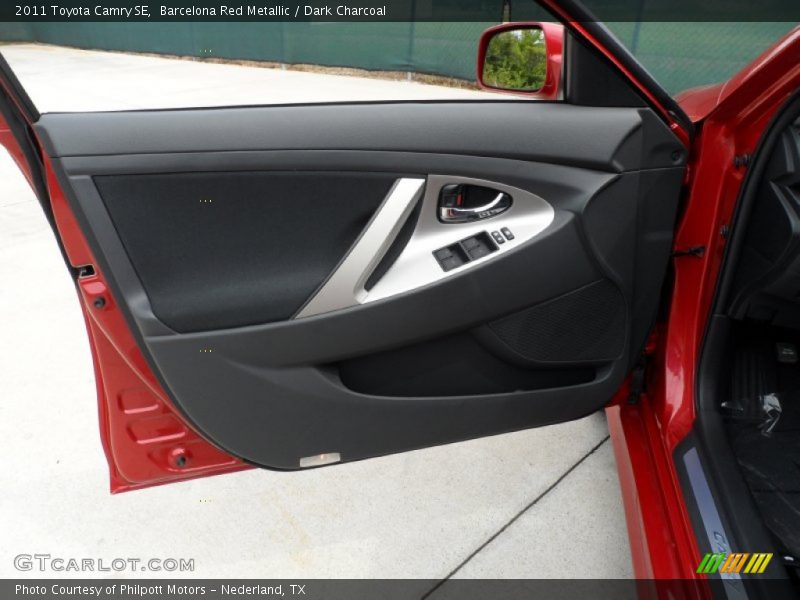 Barcelona Red Metallic / Dark Charcoal 2011 Toyota Camry SE