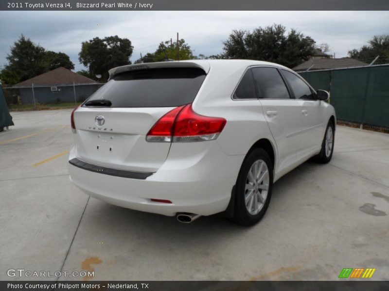Blizzard Pearl White / Ivory 2011 Toyota Venza I4