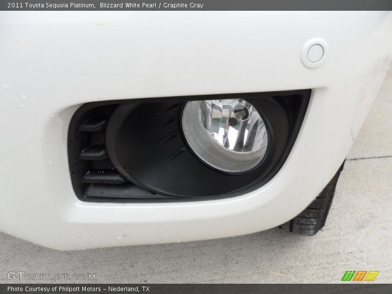 Blizzard White Pearl / Graphite Gray 2011 Toyota Sequoia Platinum