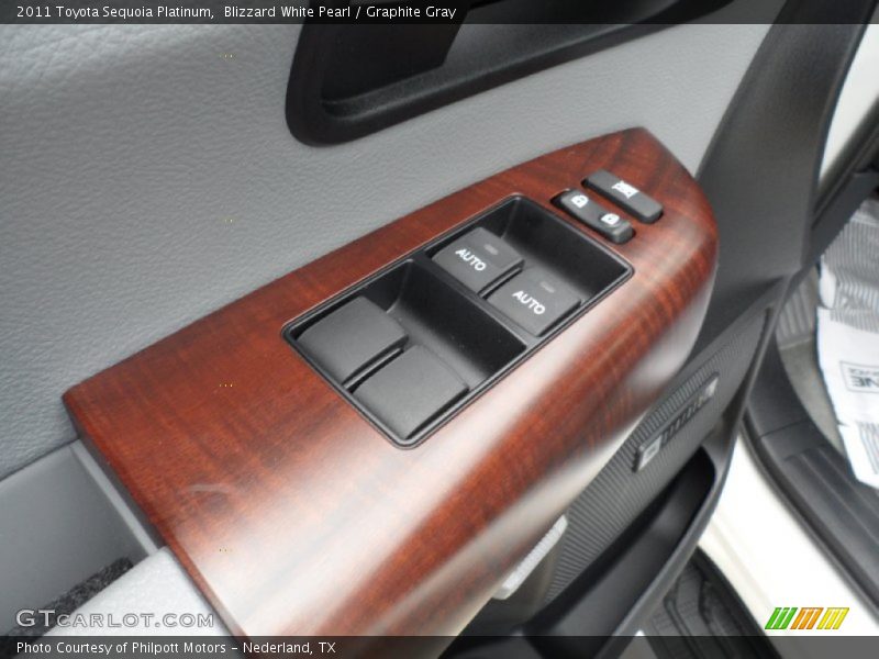 Controls of 2011 Sequoia Platinum