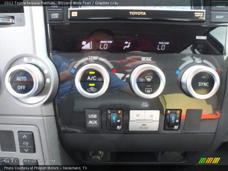 Controls of 2011 Sequoia Platinum