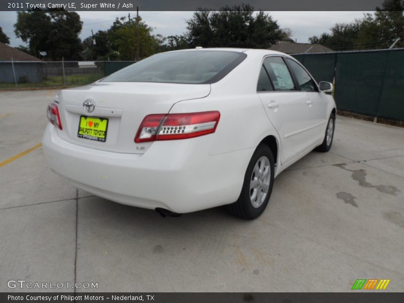 Super White / Ash 2011 Toyota Camry LE