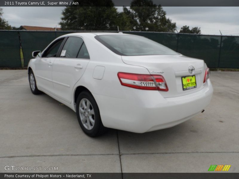 Super White / Ash 2011 Toyota Camry LE