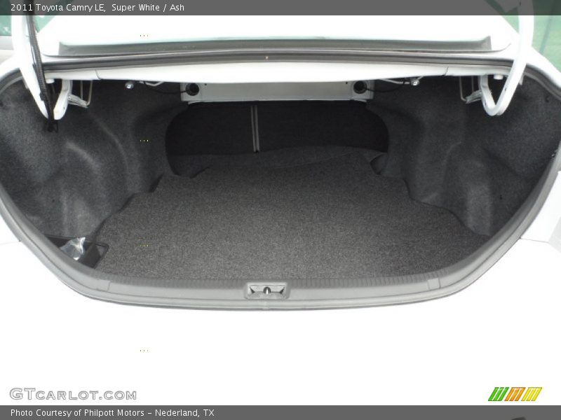 Super White / Ash 2011 Toyota Camry LE