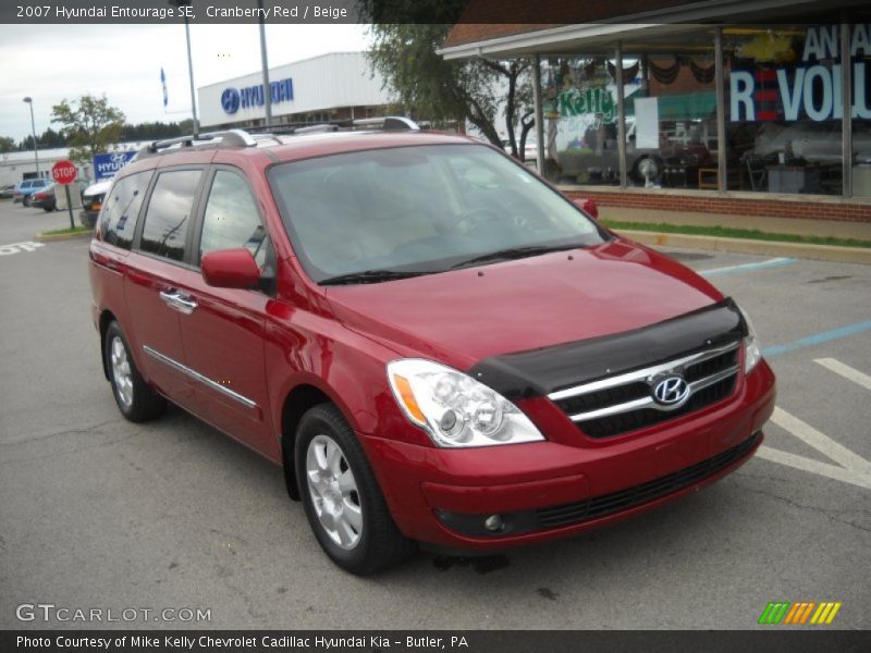 Cranberry Red / Beige 2007 Hyundai Entourage SE