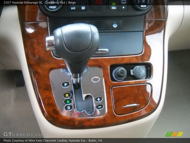 Cranberry Red / Beige 2007 Hyundai Entourage SE