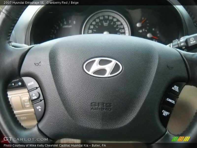 Cranberry Red / Beige 2007 Hyundai Entourage SE
