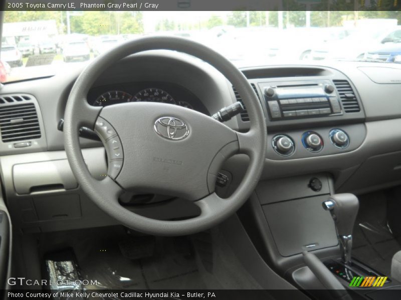 Phantom Gray Pearl / Gray 2005 Toyota Camry LE