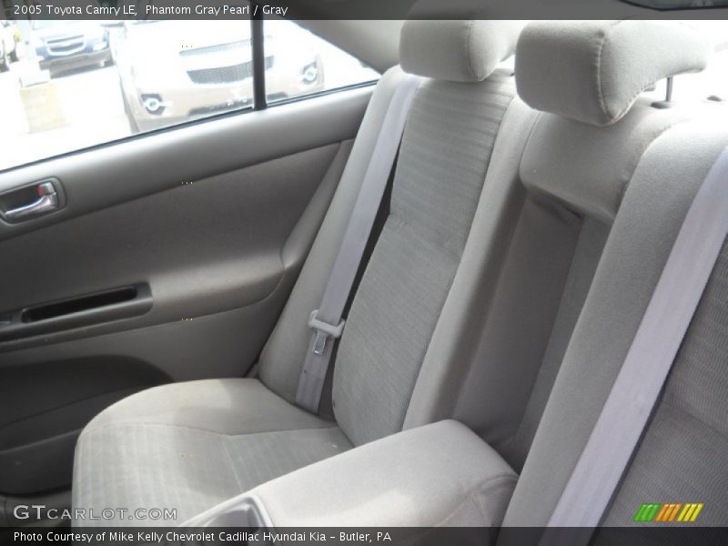 Phantom Gray Pearl / Gray 2005 Toyota Camry LE