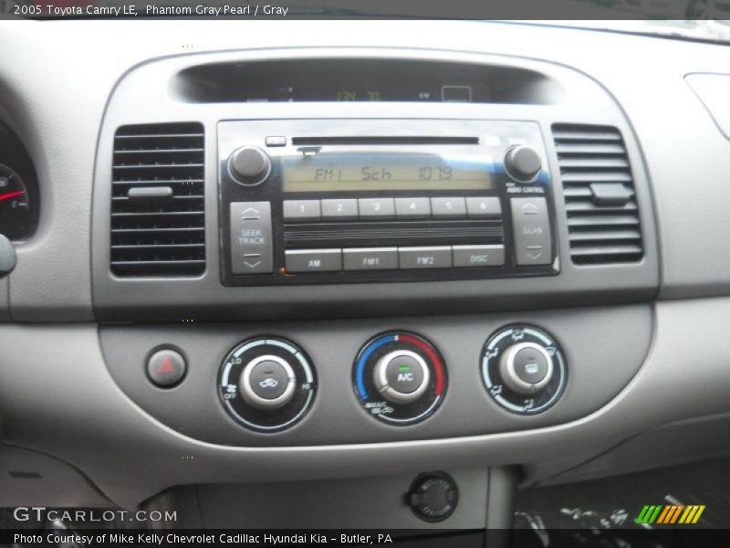 Phantom Gray Pearl / Gray 2005 Toyota Camry LE