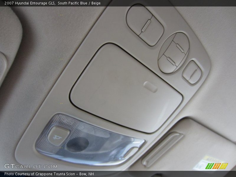 South Pacific Blue / Beige 2007 Hyundai Entourage GLS