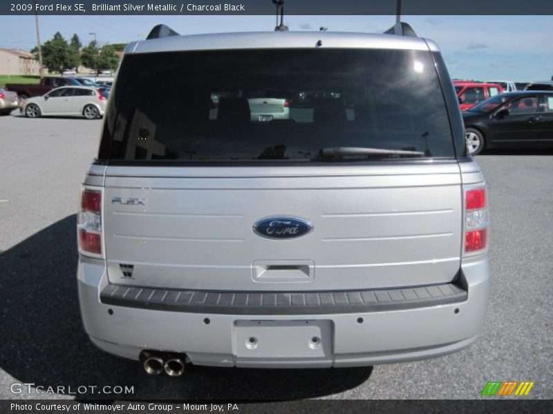 Brilliant Silver Metallic / Charcoal Black 2009 Ford Flex SE