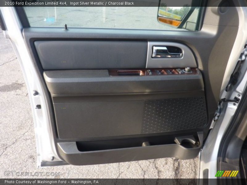 Door Panel of 2010 Expedition Limited 4x4