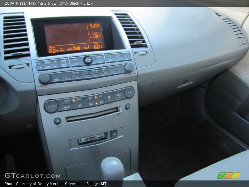 Onyx Black / Black 2004 Nissan Maxima 3.5 SE