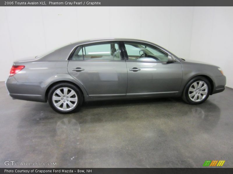 Phantom Gray Pearl / Graphite 2006 Toyota Avalon XLS