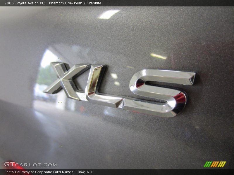 Phantom Gray Pearl / Graphite 2006 Toyota Avalon XLS