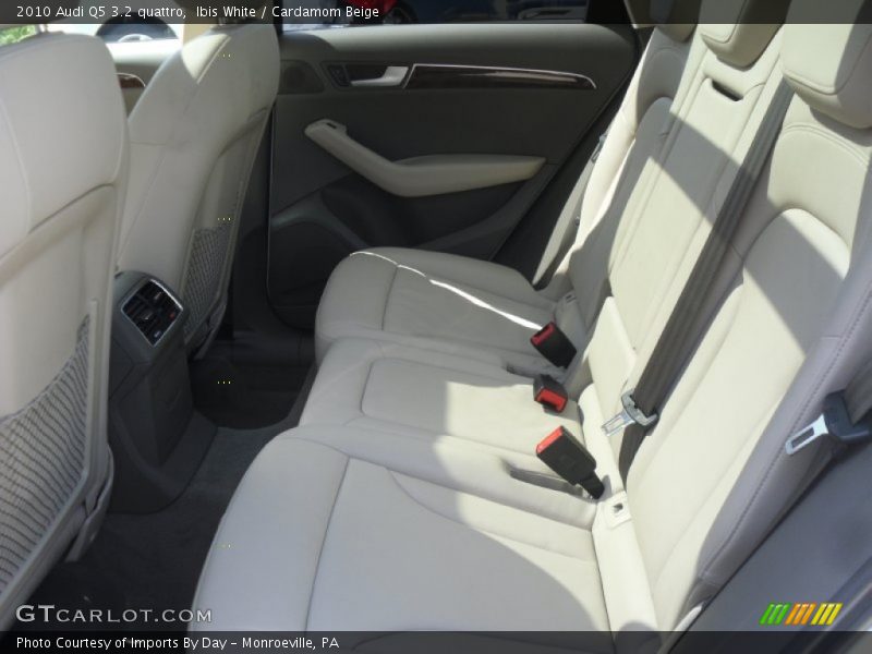 Ibis White / Cardamom Beige 2010 Audi Q5 3.2 quattro