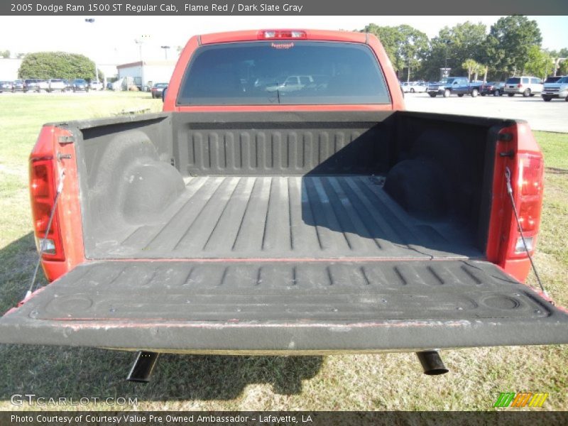 Flame Red / Dark Slate Gray 2005 Dodge Ram 1500 ST Regular Cab