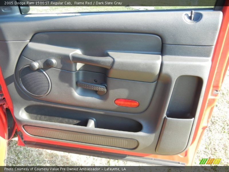 Flame Red / Dark Slate Gray 2005 Dodge Ram 1500 ST Regular Cab