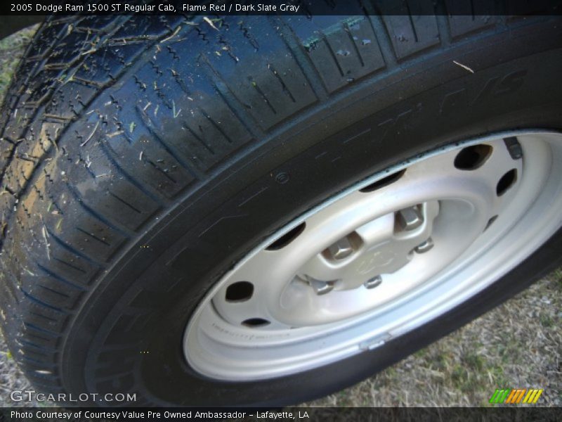 Flame Red / Dark Slate Gray 2005 Dodge Ram 1500 ST Regular Cab