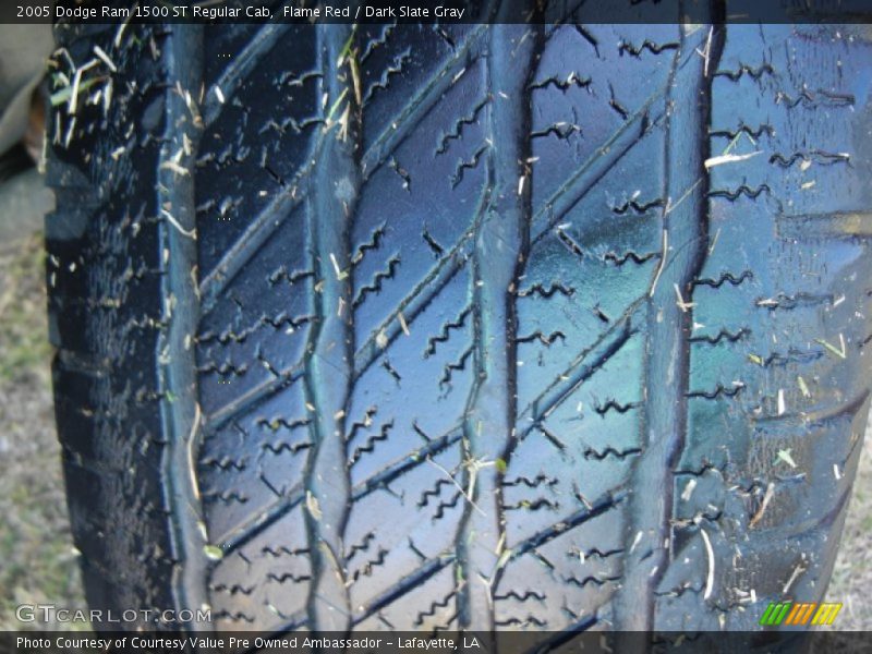 Flame Red / Dark Slate Gray 2005 Dodge Ram 1500 ST Regular Cab