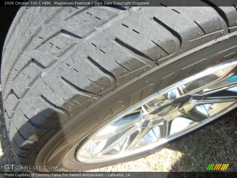 Magnesium Pearlcoat / Dark Slate Gray/Light Graystone 2006 Chrysler 300 C HEMI