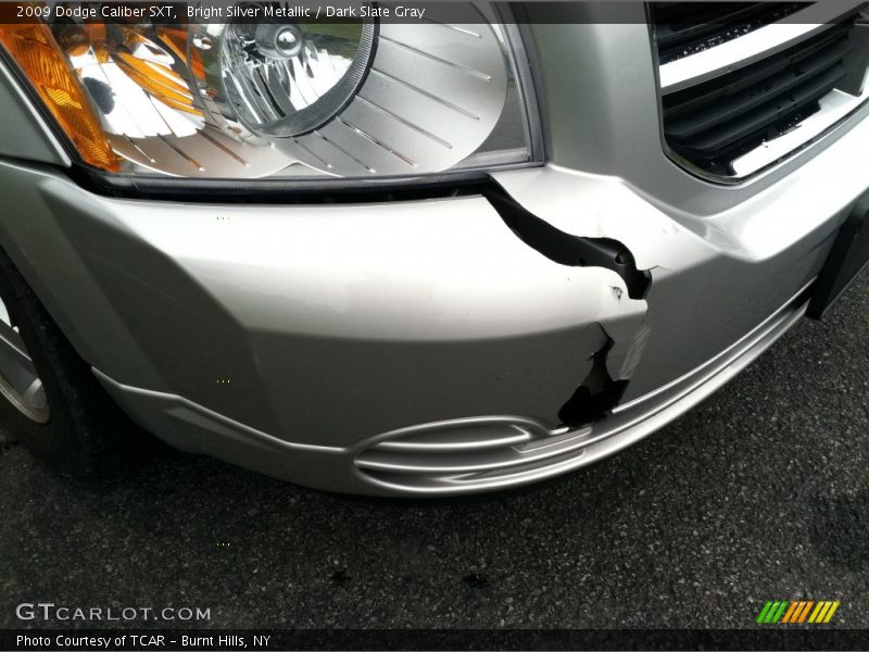 Bright Silver Metallic / Dark Slate Gray 2009 Dodge Caliber SXT