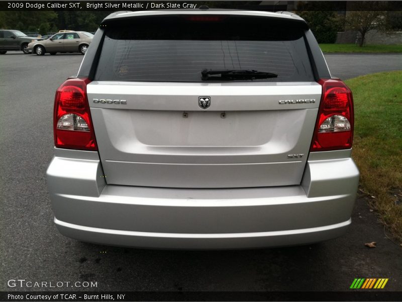 Bright Silver Metallic / Dark Slate Gray 2009 Dodge Caliber SXT