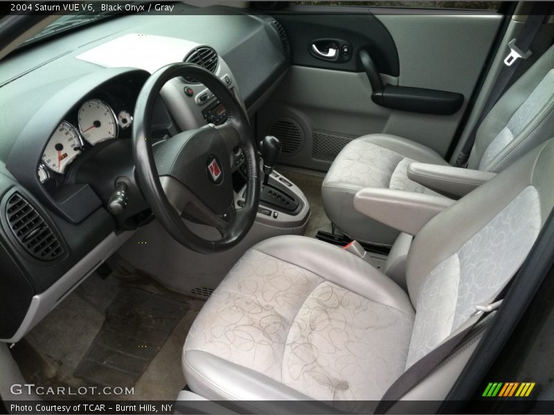 Black Onyx / Gray 2004 Saturn VUE V6