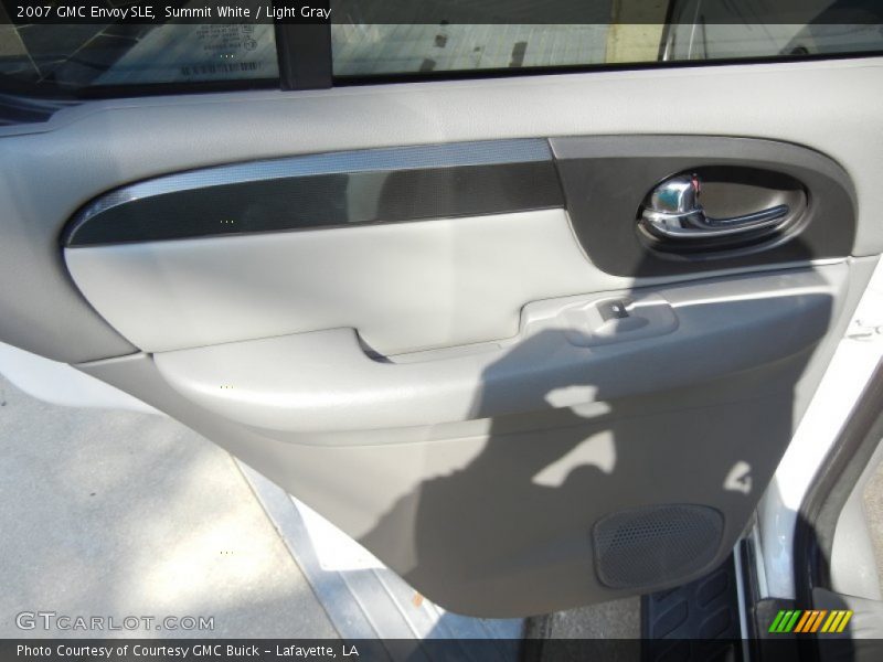 Summit White / Light Gray 2007 GMC Envoy SLE