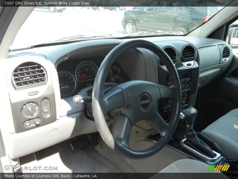 Summit White / Light Gray 2007 GMC Envoy SLE
