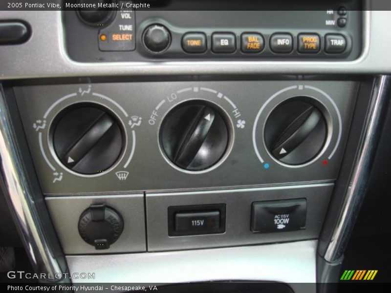Moonstone Metallic / Graphite 2005 Pontiac Vibe