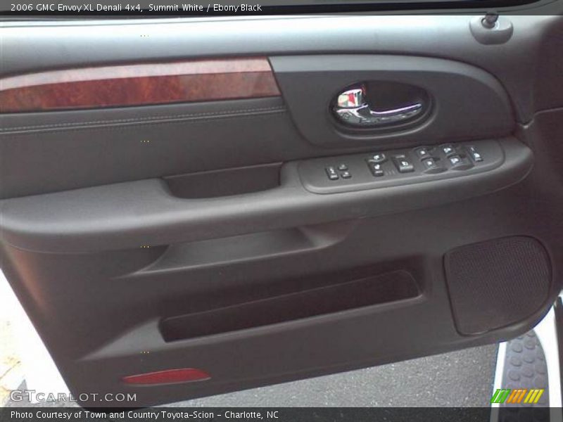 Summit White / Ebony Black 2006 GMC Envoy XL Denali 4x4