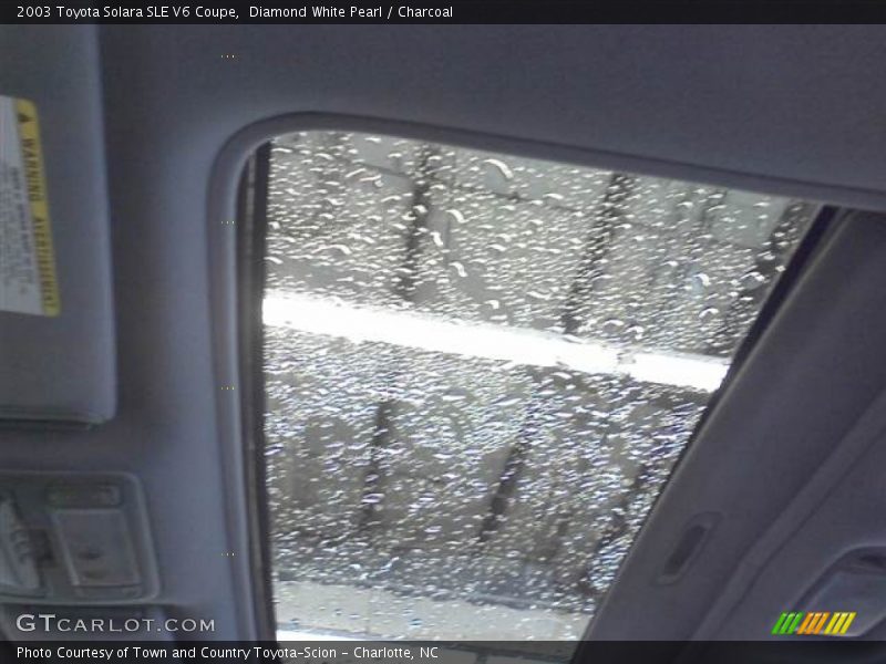 Diamond White Pearl / Charcoal 2003 Toyota Solara SLE V6 Coupe