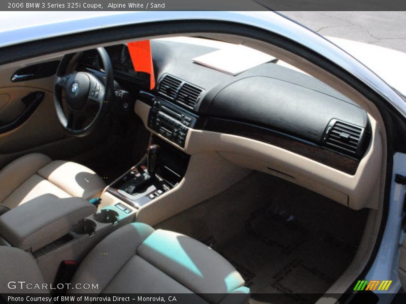 Alpine White / Sand 2006 BMW 3 Series 325i Coupe