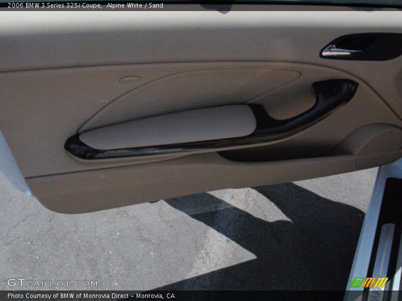Alpine White / Sand 2006 BMW 3 Series 325i Coupe